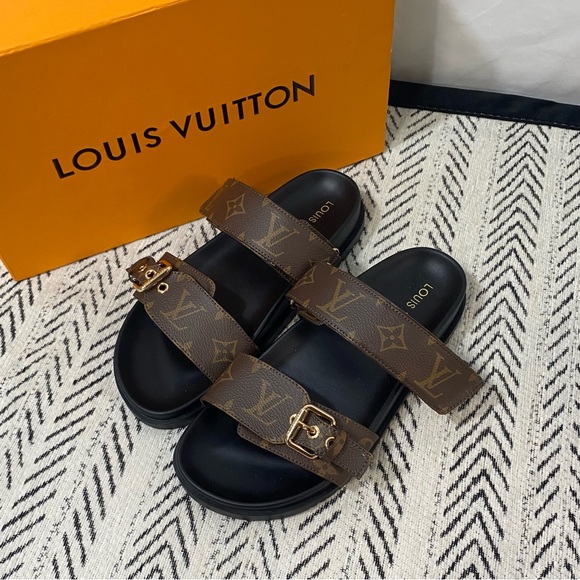Louis Vuitton Women's Authentic Sandals - Picture 1 of 4